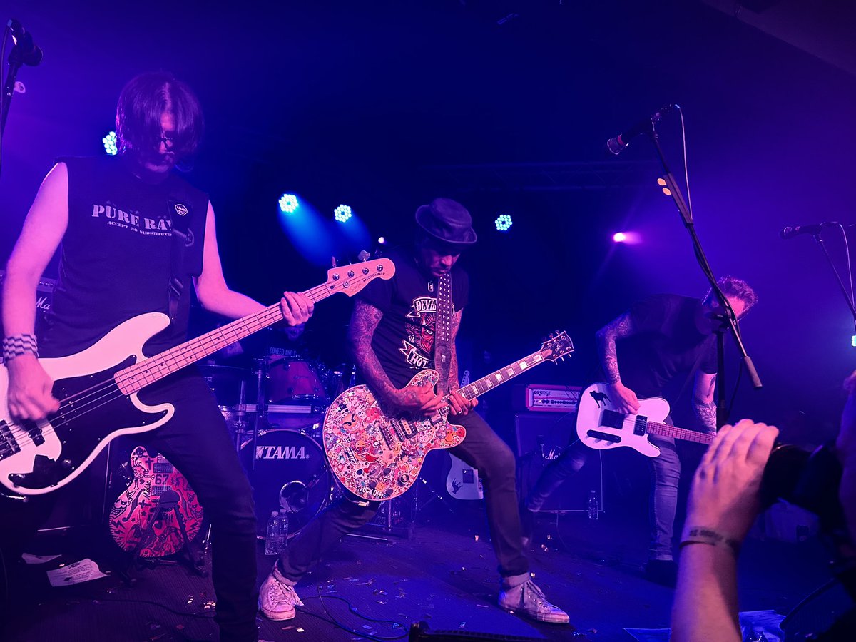 Craig Sey tweet media