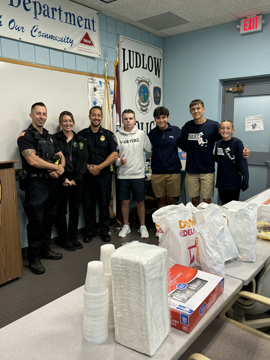 Project 351 came in today and brought us breakfast donuts, fruit,
Coffee and pastries. They wished to thank us for our service  ahead 9/11. They are a bunch of teenagers. Great to see.