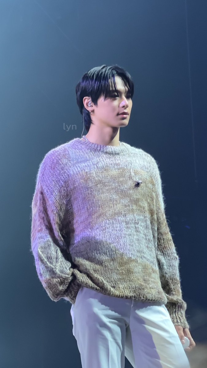 juyeon face card never decline… 
#TBZinKL #THEBOYZinMY #JUYEON