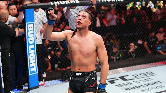 Beratkmma's tweet photo. Beyler, herkes favori 4 UFC dövüşçüsünü paylaşsın. Başlıyorum.

-Dan Hooker
-Charles Oliveira
-Sergei Pavlovich
-Brian Ortega https://t.co/iTLetUqH1B
