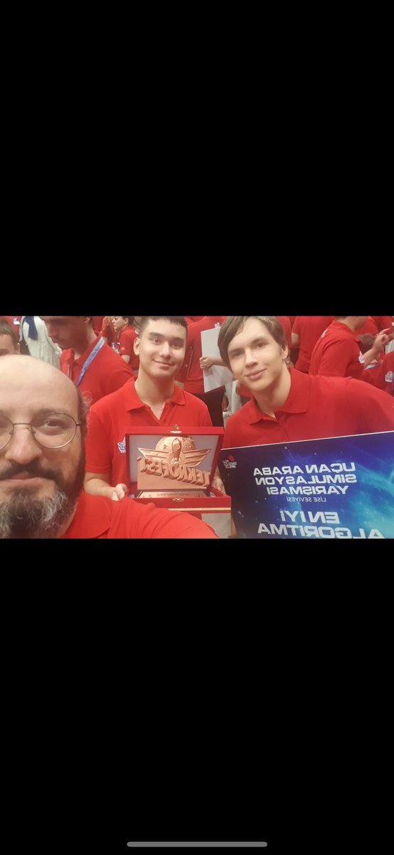 Teknofest 2024 Uçan Araba Yarışması'nda En İyi Algoritma ödülüne layık görülen ekibimiz AGITORK'u tebrik ederiz.❤️💙