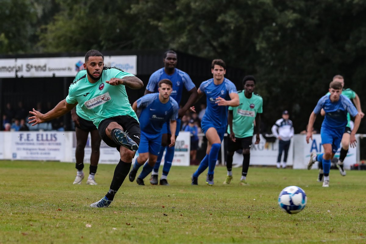 My photos from <a href="/copsewoodFC/">Coventry Copsewood FC</a>
0-5 NTFC

store.mattdavenport.photography/coventrycopsew…

 #midlandfootballleague #sportsphotography #nonleaguefootball