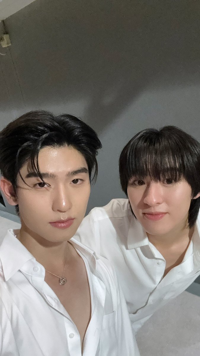 kongjiro_'s tweet photo. Q12 เลิกกองแล้วเจอกันใหม่ในคิวถัดๆไปน้า #Q12กี่หมื่นฟ้า https://t.co/gAX2sd8Dc6