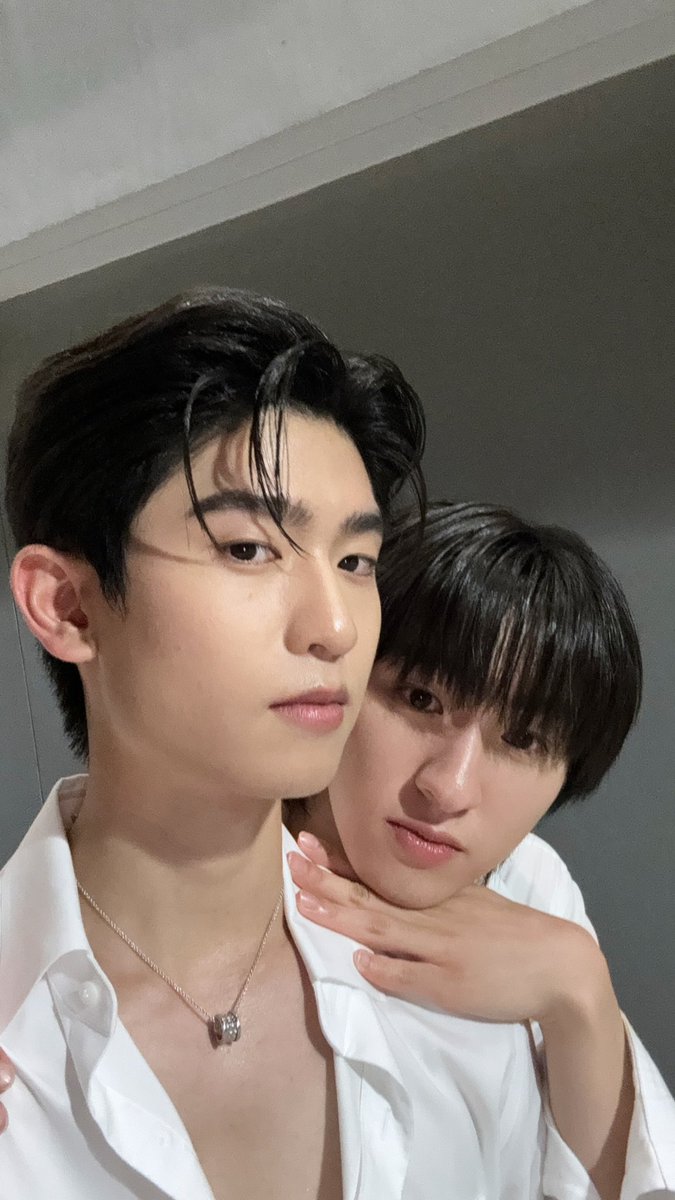 kongjiro_'s tweet photo. Q12 เลิกกองแล้วเจอกันใหม่ในคิวถัดๆไปน้า #Q12กี่หมื่นฟ้า https://t.co/gAX2sd8Dc6