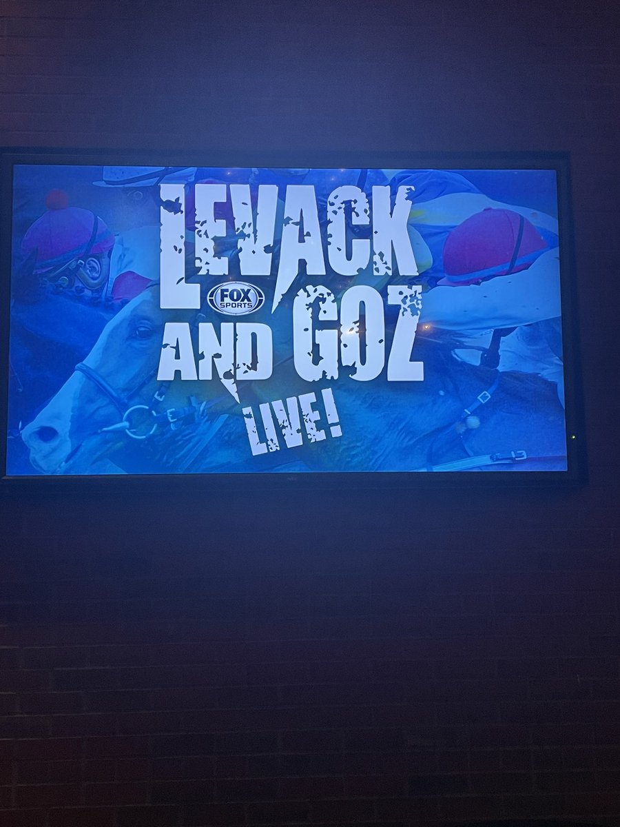 NFL Sundays from <a href="/RiversCasino_NY/">Rivers Casino & Resort</a> with Levack and Goz are back

Join the guys live 11am-1pm

Yesterday’s college football headlines 
Breaking down the match ups 
Fantasy football tips
Best wagers and more! 

iheart.com/live/1425?cmp=…