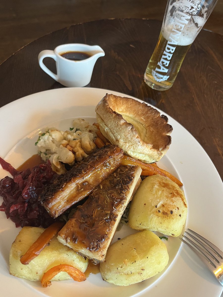 Tried and true tradition and cure for jet lag when arriving in the UK - the SUNDAY ROAST. Energized for tomorrow’s ICES ASC meeting