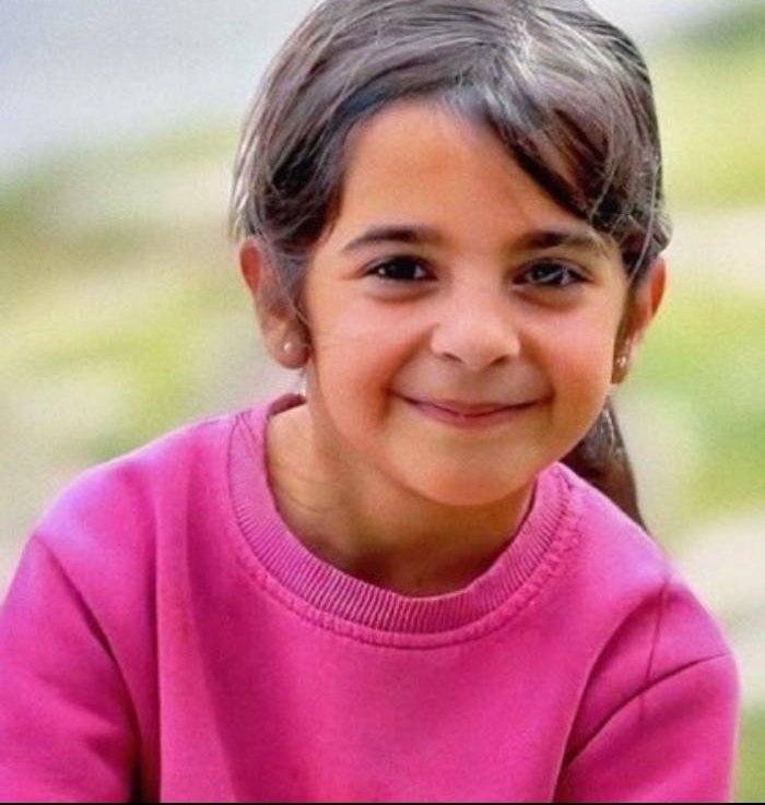 Siz ancak kendiniz ile övünürsünüz adaletiniz batsın Narin i unutmaycağız