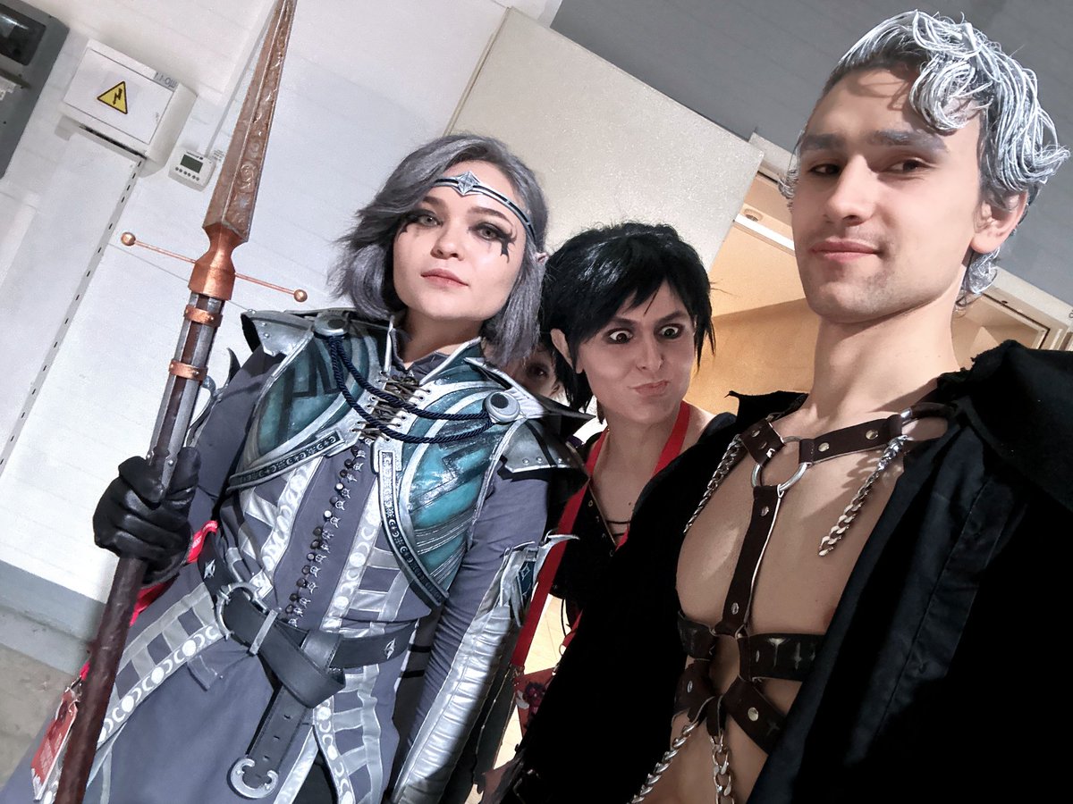 Ainaven Cosplay (@aivenelf) on Twitter photo When saw a competitor for the title of best Baldur's Gate boobs
Many thanks Astarion <a href="/Tosh_Cosplay/">Tosh</a>
for the photo ❤️❤️
Isobel EmmaPaint
#Astarion #gortash #isobelThorm
#BaldursGate3 #BaldursGate3cosplay
<a href="/larianstudios/">Larian Studios</a> <a href="/baldursgate3/">Baldur's Gate 3</a> When saw a competitor for the title of best Baldur's Gate boobs
Many thanks Astarion <a href="/Tosh_Cosplay/">Tosh</a>
for the photo ❤️❤️
Isobel EmmaPaint
#Astarion #gortash #isobelThorm
#BaldursGate3 #BaldursGate3cosplay
<a href="/larianstudios/">Larian Studios</a> <a href="/baldursgate3/">Baldur's Gate 3</a>