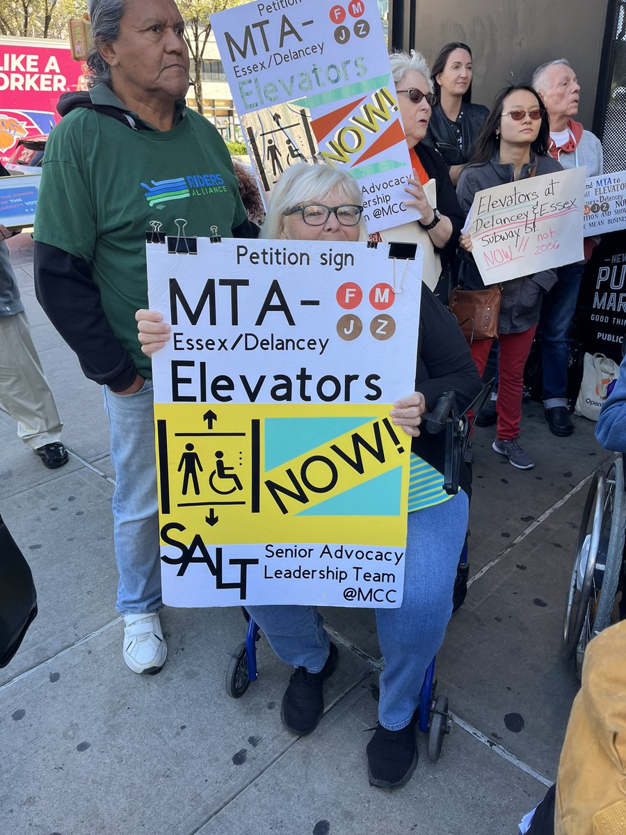 RidersAlliance's tweet image. Hundreds of us are out today talking to riders at 23 subway stations across the city where accessible elevators were scrapped due to @GovKathyHochul’s disastrous congestion pricing pause! 

We needed these elevators YESTERDAY. Governor hear our demand, #congestionpricingnow!