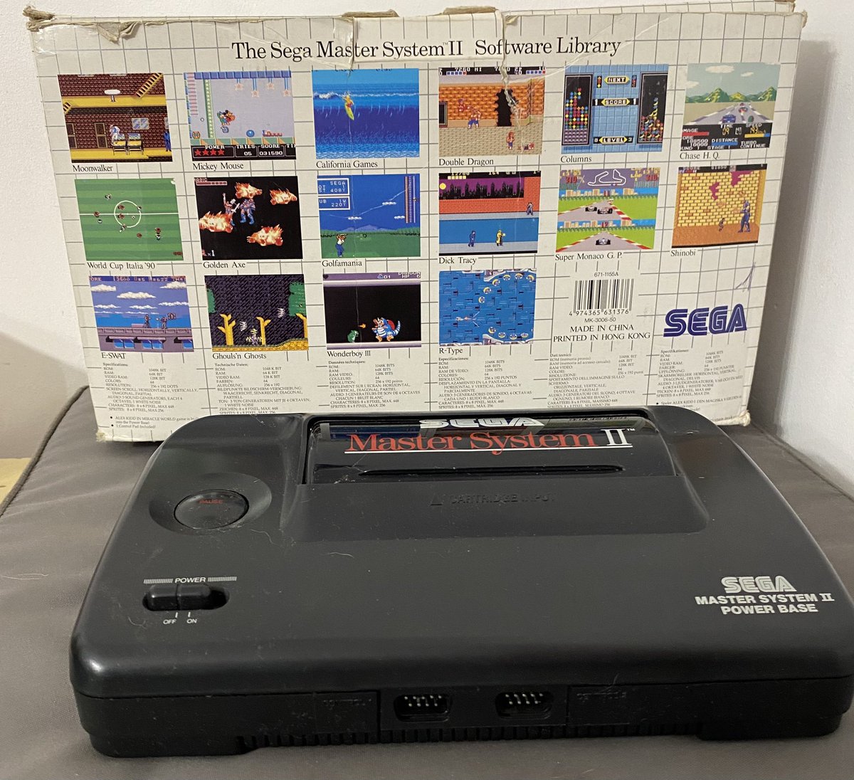 kyenprod's tweet image. A vos Packs consoles : avec là #Sega #mastersystem2 fr #Alexkidd #Avospacks Vous aussi partager vos boites consoles!!!!😆 Mon frère l’appelait le cendrier de Sega 😕