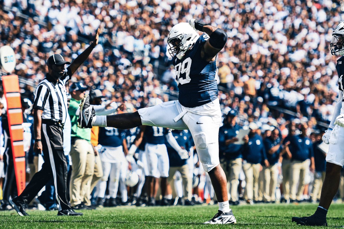 Penn State Football (@pennstatefball) on Twitter photo Victory Sunday 👏 Victory Sunday 👏