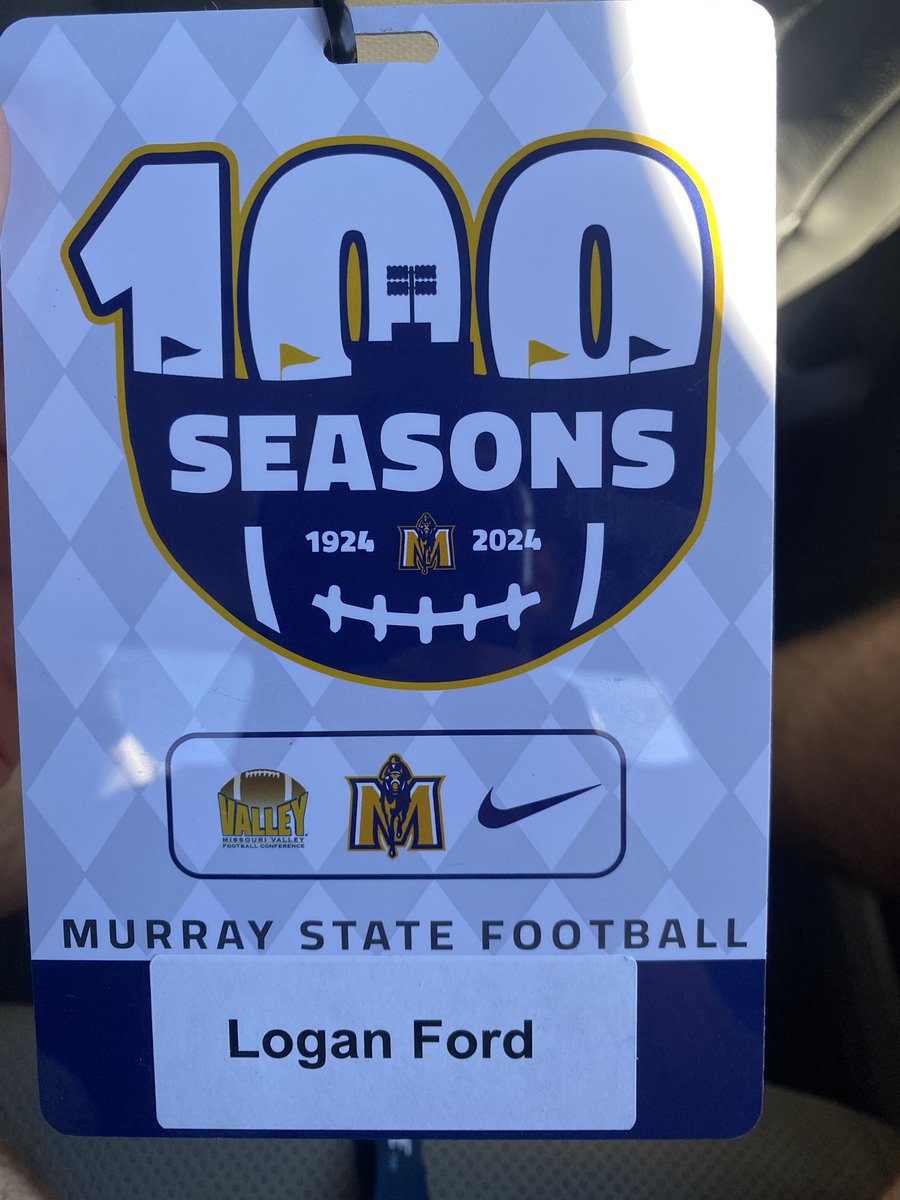 Had a good game day visit at Murray St. Thanks <a href="/BrannonTidwell/">Brannon Tidwell</a> for the invite! <a href="/MSUFBRecruit/">Murray State Football Recruiting</a> <a href="/T_Zielenske5/">Tyler Zielenske</a> <a href="/WrightJody/">Jody Wright</a> <a href="/racersfootball/">Murray State Football</a> <a href="/WoodfordFBall/">Woodford County Football</a>