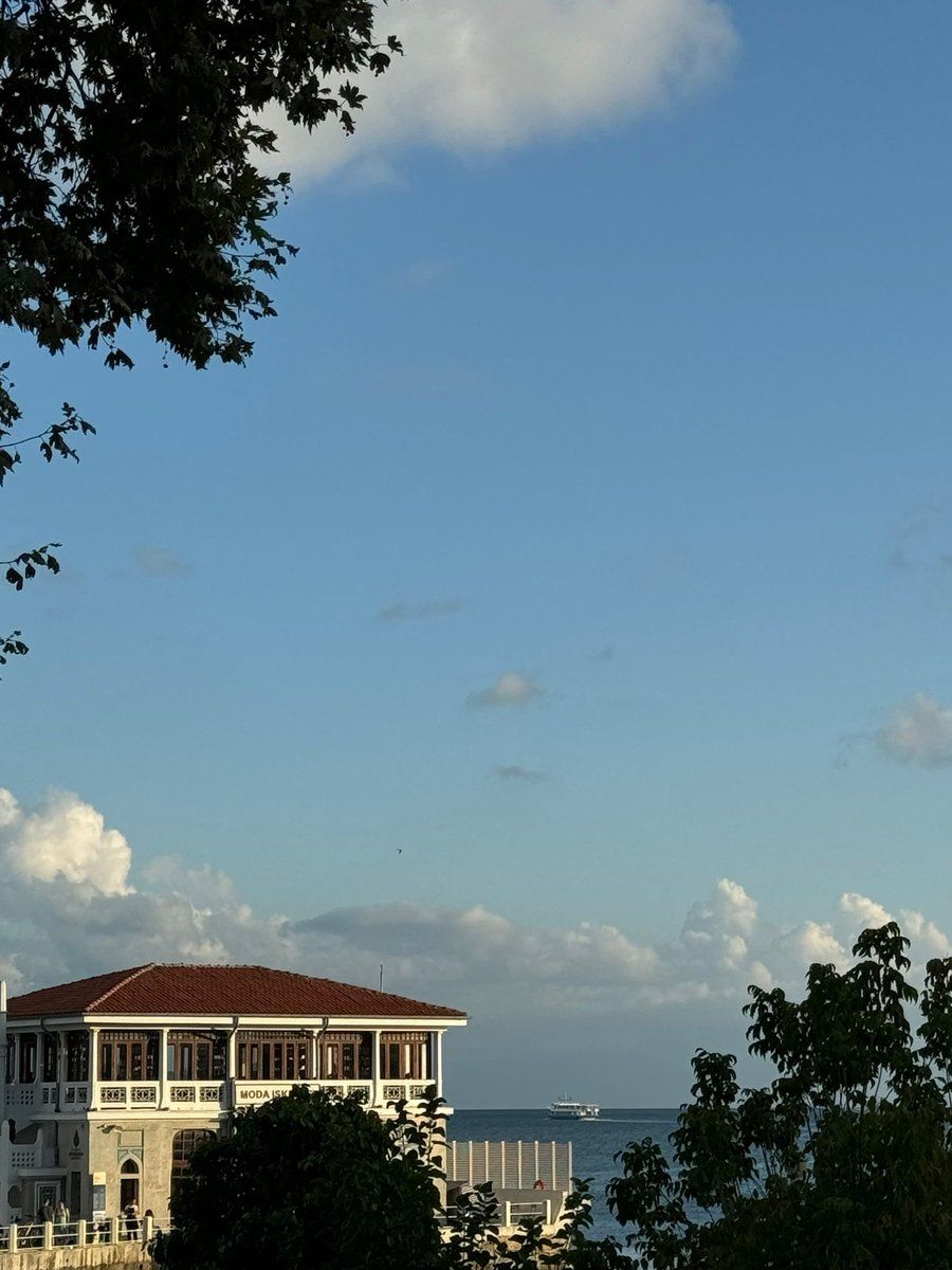 TonminGma's tweet image. Pazar’ın dinginliği❤️ #koço #moda