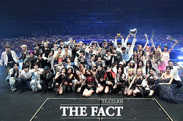 H.yein (@leeghyein) on Twitter photo 