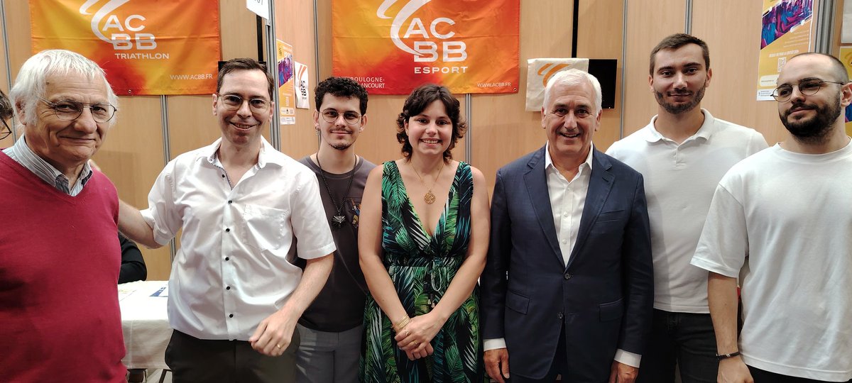 ACBB Esport (@acbbesport) on Twitter photo Merci à Monsieur le maire de <a href="/Ville_BoulogneB/">Ville de Boulogne-Billancourt</a> d'avoir accueilli la nouvelle section #Esport de l'<a href="/ACBB_O/">ACBB 🇫🇷🥋🥉</a> en présence de son président Jean-Pierre Epars et du bureau <a href="/ACBBEsport/">ACBB Esport</a> Merci à Monsieur le maire de <a href="/Ville_BoulogneB/">Ville de Boulogne-Billancourt</a> d'avoir accueilli la nouvelle section #Esport de l'<a href="/ACBB_O/">ACBB 🇫🇷🥋🥉</a> en présence de son président Jean-Pierre Epars et du bureau <a href="/ACBBEsport/">ACBB Esport</a>