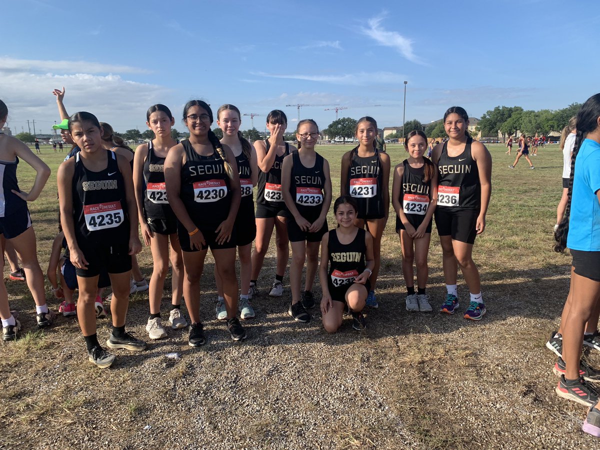 MsFloresUSHist's tweet image. First two meets done!โ
SA Patriot Meet and Poth Meet! So proud of these athletes! ๐
๐โโ๏ธ๐โโ๏ธ