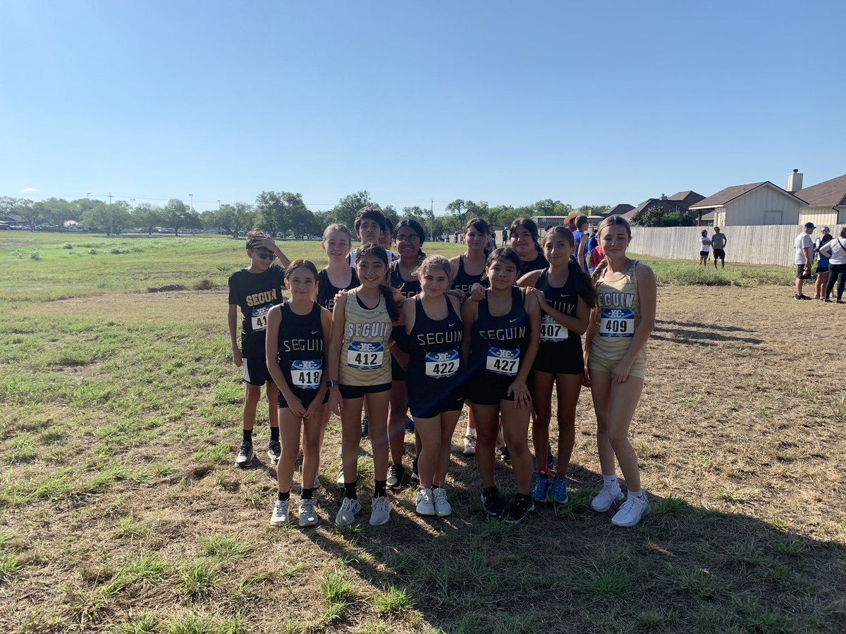 MsFloresUSHist's tweet image. First two meets done!โ
SA Patriot Meet and Poth Meet! So proud of these athletes! ๐
๐โโ๏ธ๐โโ๏ธ