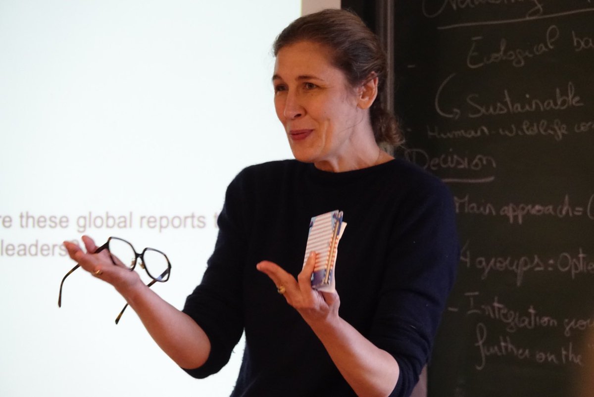 Communication Strategies for Success in biodiversity - Julie de Bouville, <a href="/FRBiodiv/">FRB</a> at the Alternet Summer School #biodiversity #nature #ipbes