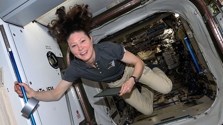 Tuesday was a science-packed day aboard the station as the astronauts and cosmonauts explored space botany, eye health, and plasma physics. More... go.nasa.gov/3XltSe6