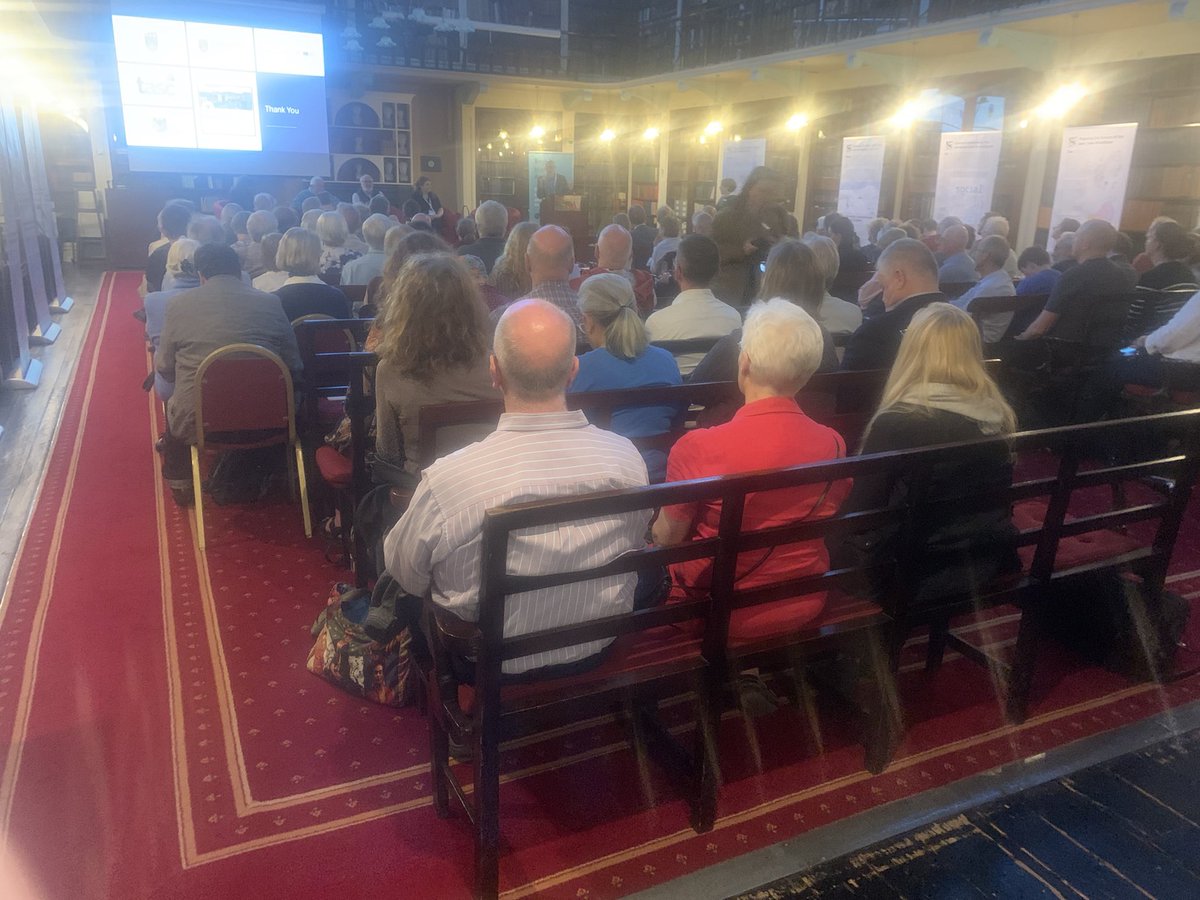 zenobiewan tweet media