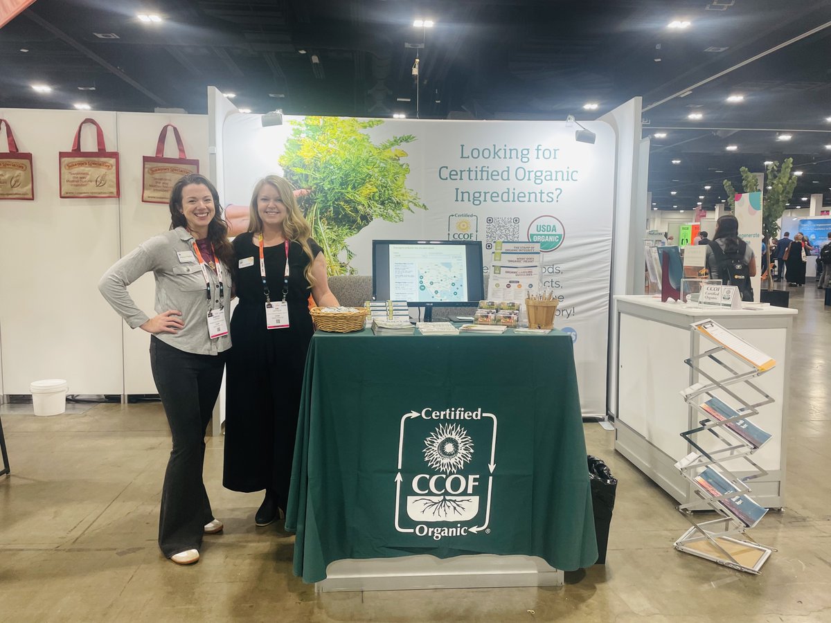 Greetings from Newtopia Now! Stop by Booth 3005 and say hi - we'd love to see you!

#newtopianow #organicfood