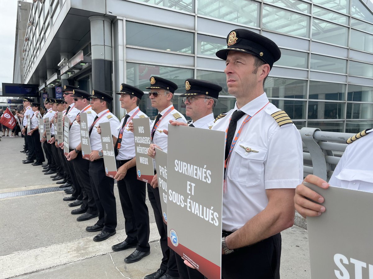 AirCanadaPilots's tweet photo. YUL pilots are united in pursuit of a world class contract. We’re dedicated to reaching an agreement, but Air Canada must meet our demands to prevent a strike.

#StrikeReady #alpapilots #YUL #aircanadapilots @AirCanada https://t.co/cregpnjmHq
