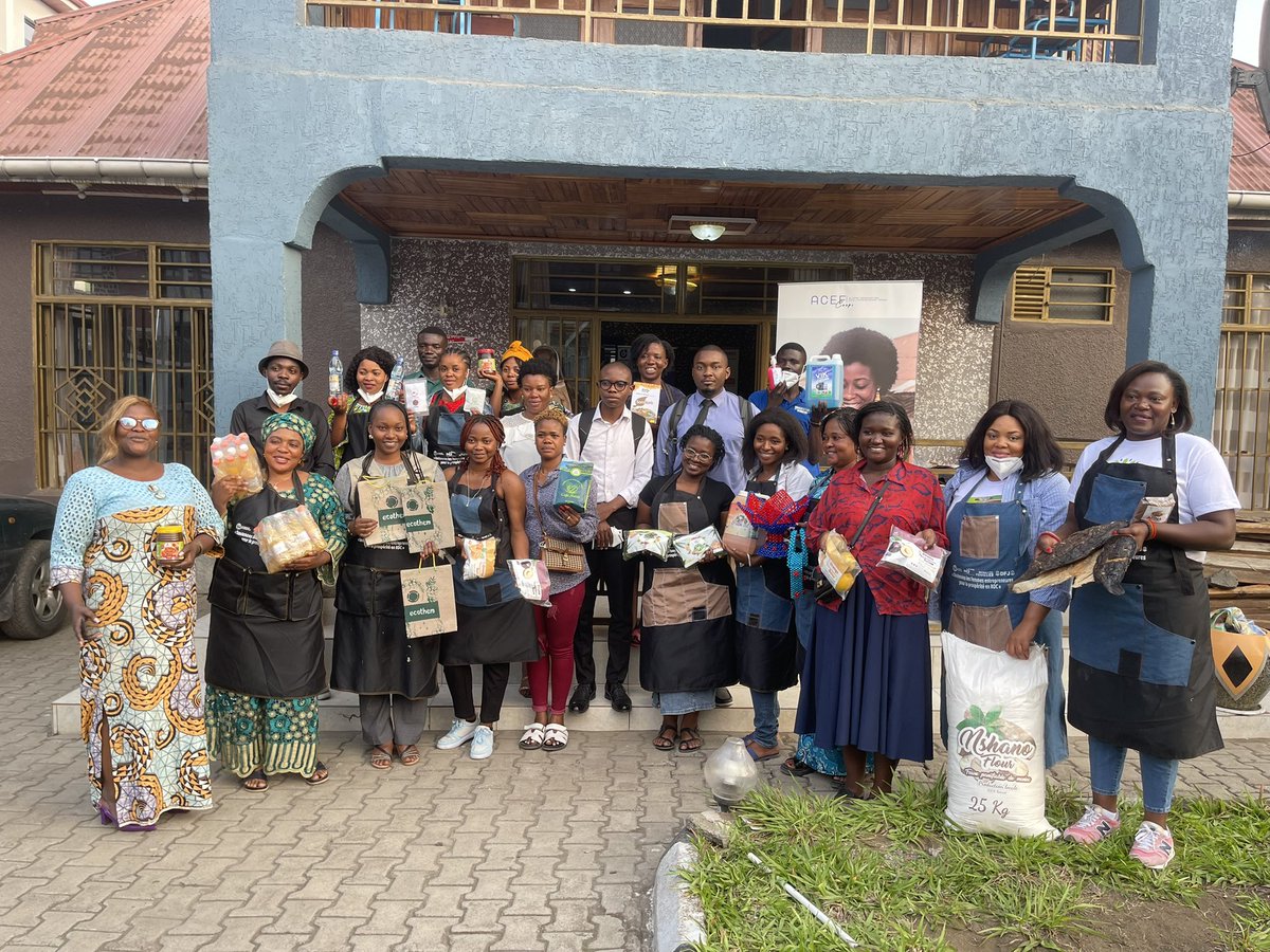 acef_rdc's tweet photo. #AcefCoops1 a eu l'honneur d'accueillir l’équipe de #KPMG dans ses locaux. Cette visite visait à évaluer les efforts collectifs des femmes entrepreneures de notre réseau et à renforcer leur accompagnement pour soumettre leurs projets https://t.co/Bs9NguZP5E