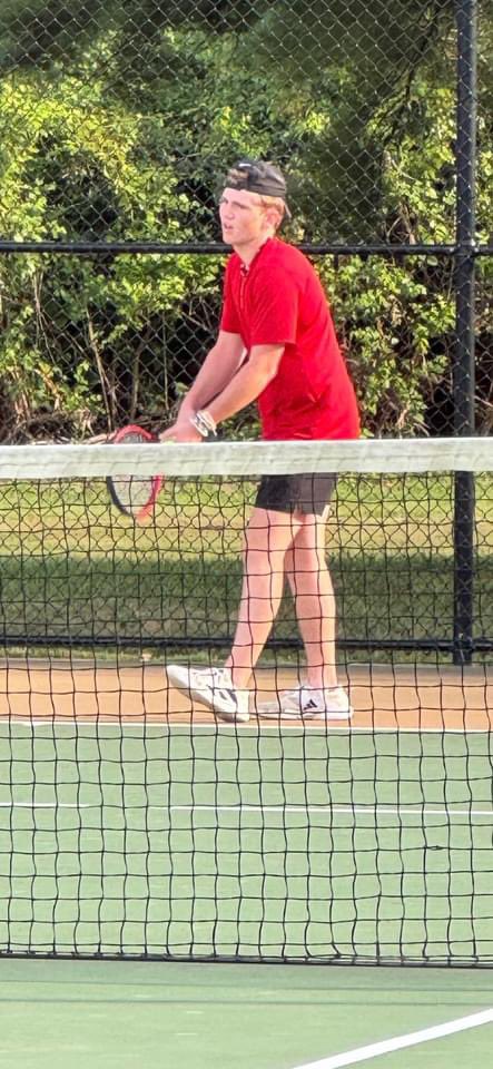 🚨*RECORD-BREAKER ALERT!*🚨 With a win at No. 3 singles on Monday evening over Ev. Bosse, <a href="/PCHSTigerTennis/">PCHS Tigers Tennis</a> senior Jarrett Kinder (<a href="/crushkinder/">Jarrett Kinder</a>) broke the PCHS all-time career wins record. Kinder enters play on Tuesday with a 71-4 career record (.947 winning %). #pdcprepsports