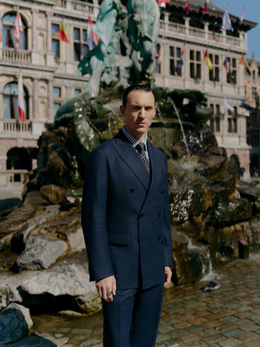 Experience the epitome of Italian craftsmanship with the Monterosso Check, meticulously crafted from the renowned Barberis Canonico family mill. This fabric will elevate your Fall wardrobe. Check out Fall/Winter 2024 collection now!