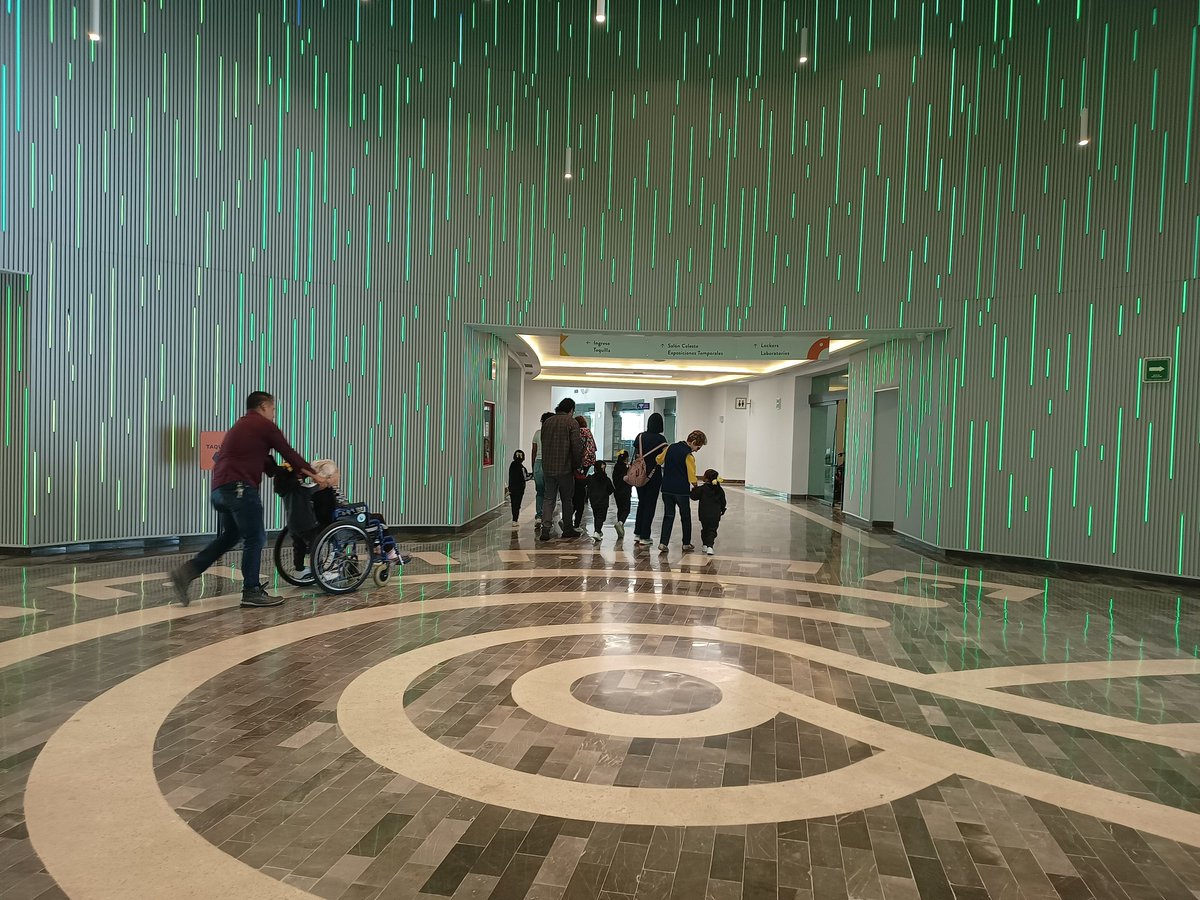 adrianalunacruz's tweet image. Hoy viví varios momentos bellos en #JAPI, se inauguró un #lactario para dignificar bebé-madre-lactancia. Y vi a pequeñitos de @HogarCabanas adoptar a #abuelitos y pasearlos. @DIFJalisco #SriaTrabajo @saludjalisco @CulturaJalisco @IgualdadJalisco