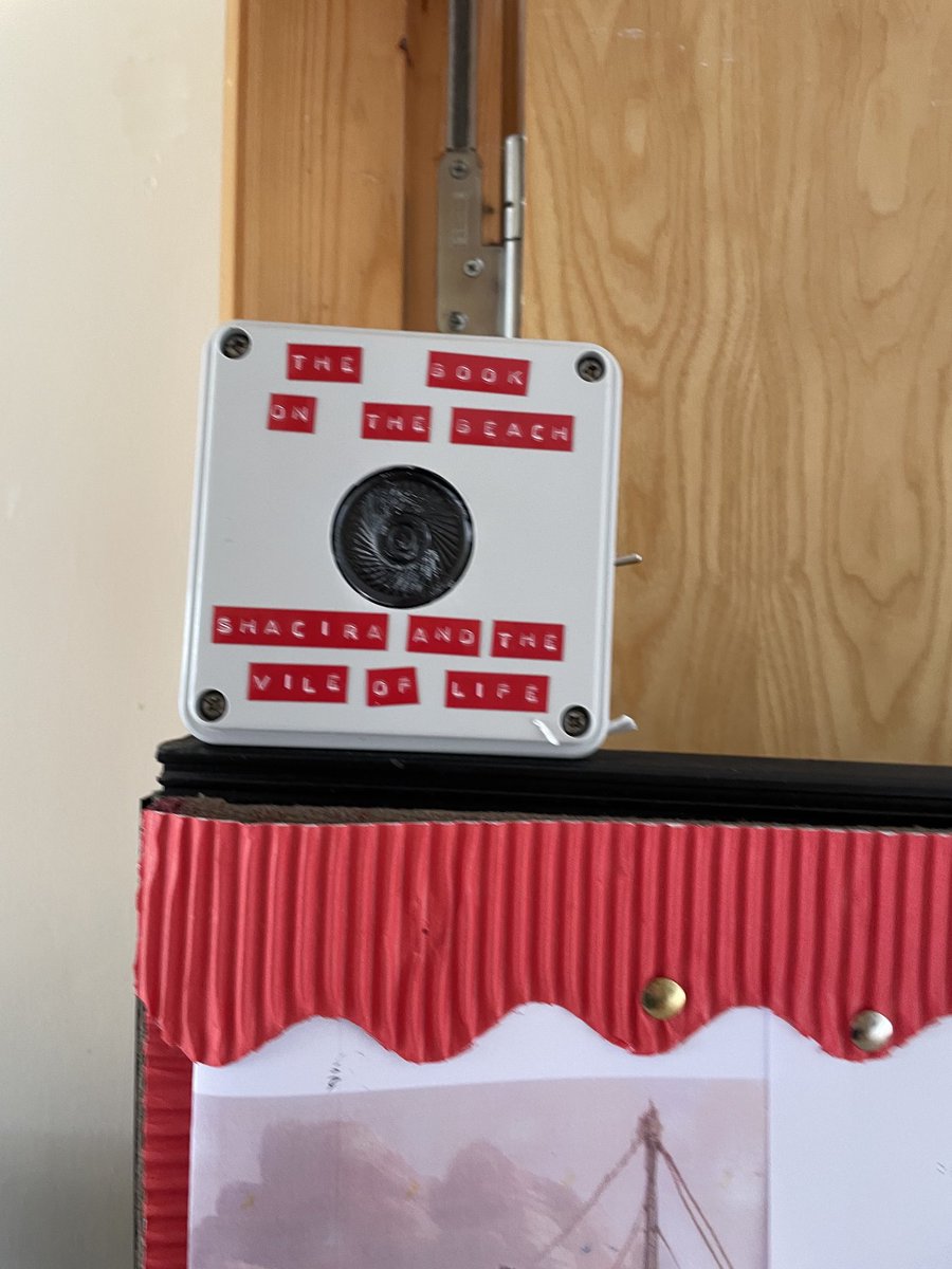 “Shacira and the Vile of Life”-BLAST ARTS’ PROGRAMME eith Robbie Perry! Sincere thanks to Athlone Education Centre and the Arts Council for facilitating this entire collaborative Arts’ project! 🎤🎧📳📴🔊🎼