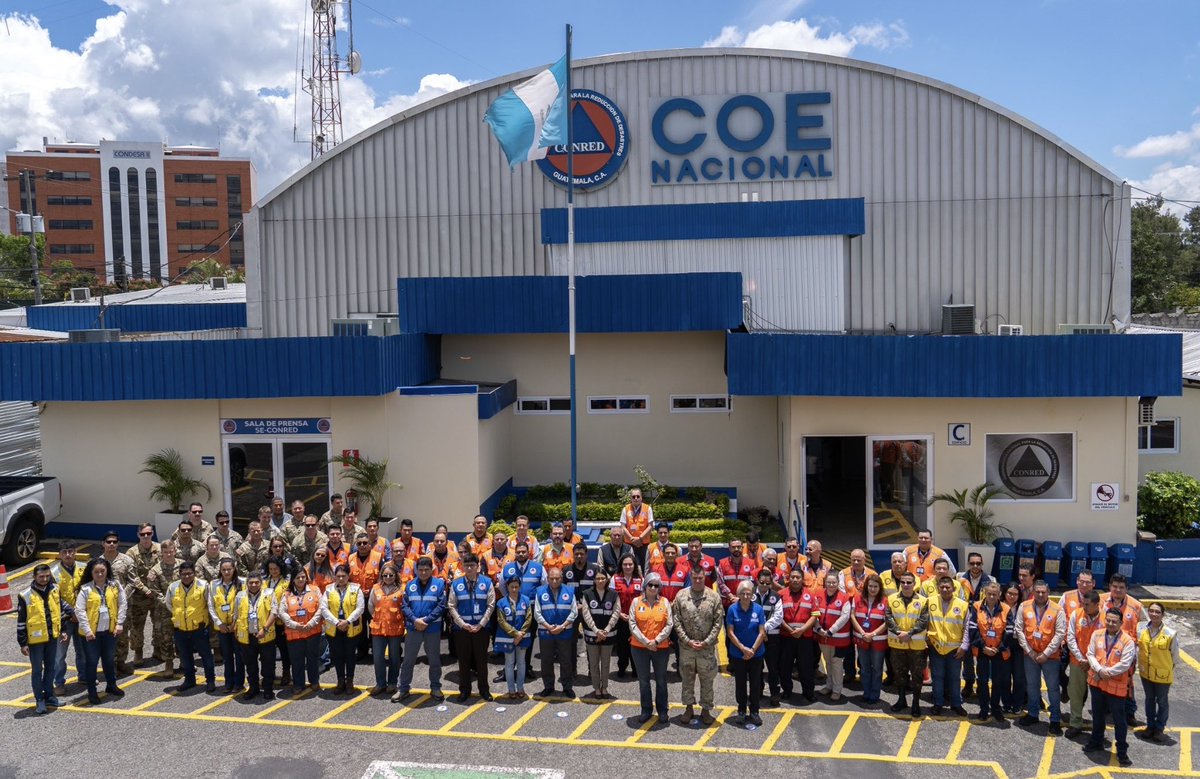 JTF_Bravo's tweet image. JTF-Bravo’s #SentinelWatch exercise was hosted by @ConredGuatemala with almost three times more participants than the last iteration! 🇬🇹
For more: jtfb.southcom.mil/Media/News/Dis…