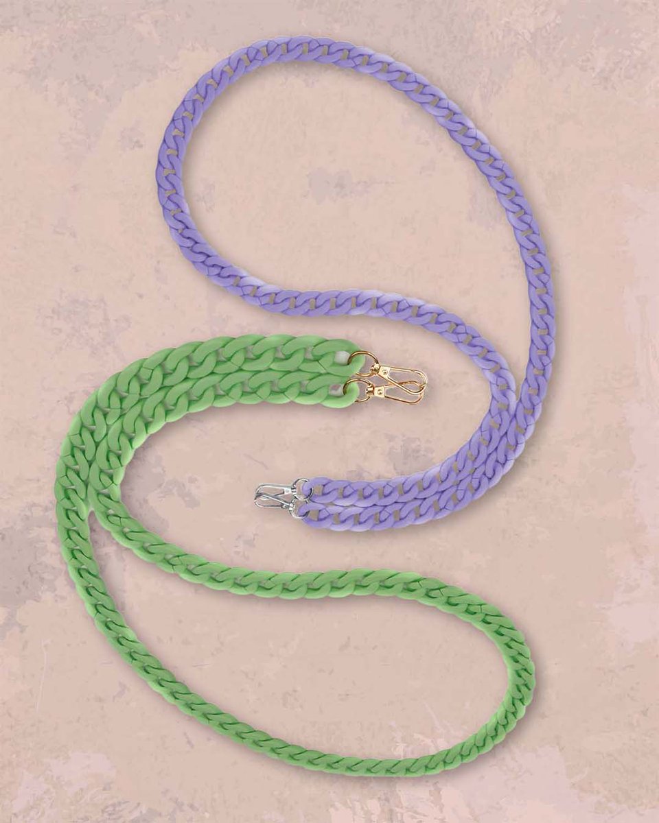 Quick poll: Which phone chain vibes with your style—royal purple or fresh green? Comment your pick! 👇 #CasecoStyle #PhoneChain

Shop here: casecoinc.com/collections/ph…