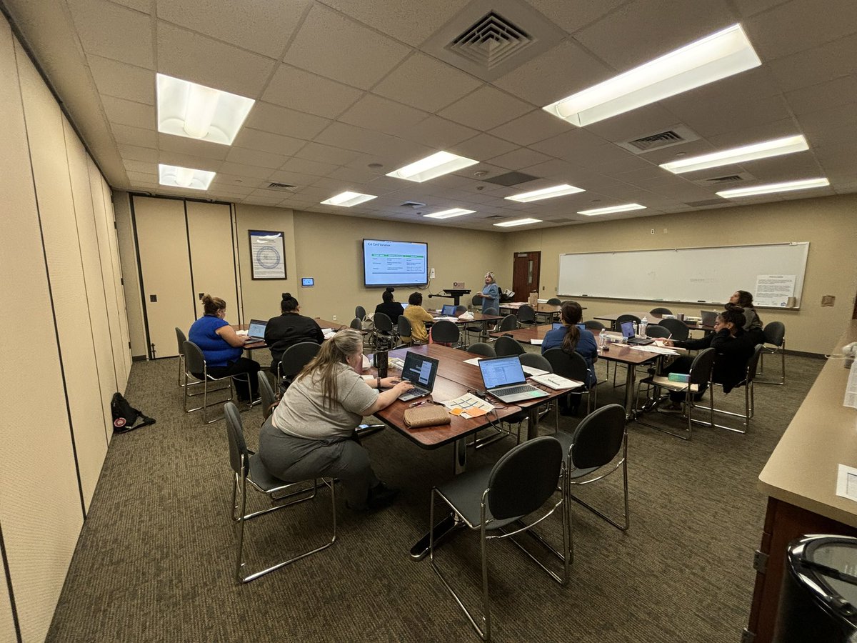 ChannelviewRead's tweet photo. Elementary ELAR ISTs are diving deep into Saxon Phonics today!  It was such a great day of learning! #ChannelviewReads #IntentionalExcellence https://t.co/BjuAbTJCyl