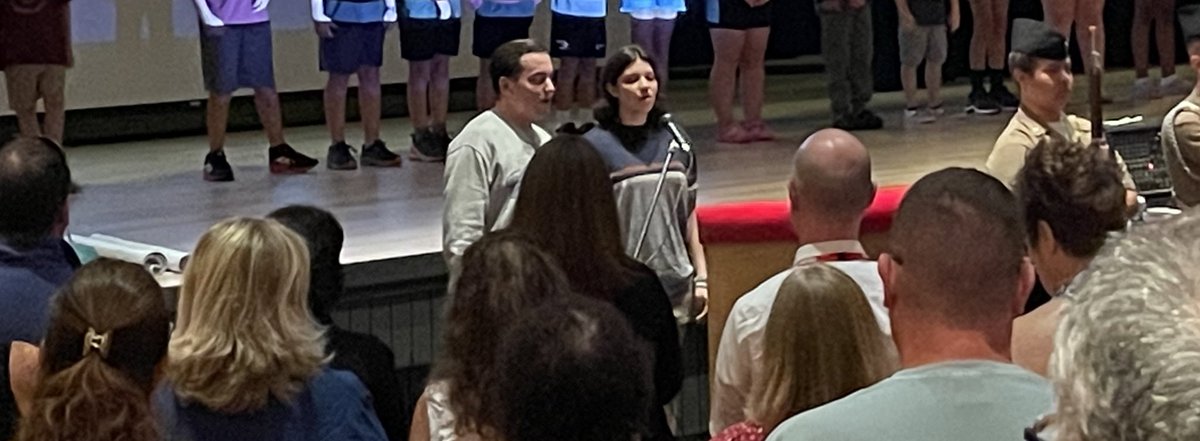 kbssings's tweet photo. Starting off the 24-25 school year with a great National Anthem on opening day! Great job! #oakerpride @coventryschools @CoventryOakers https://t.co/SkgRKMRGw6