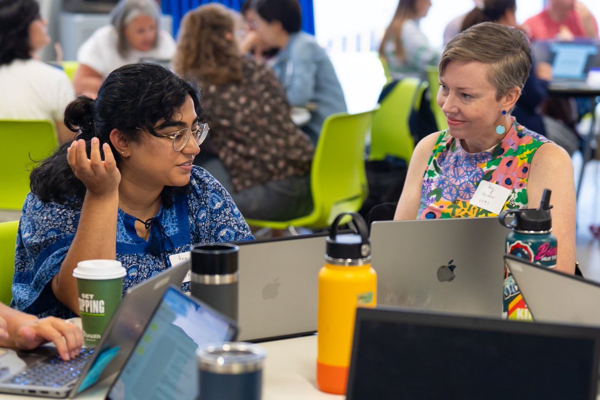 lyceechicago's tweet image. Last week, the LFC hosted its first IB Middle Years Program (MYP) workshop led by IB workshop leader, Peggy Clavette. Joined by colleagues from @GWAcademyChi and @GISChicago, this was an excellent way to prepare our teachers for the MYP assessment. #IBProgram #IBWorldSchool