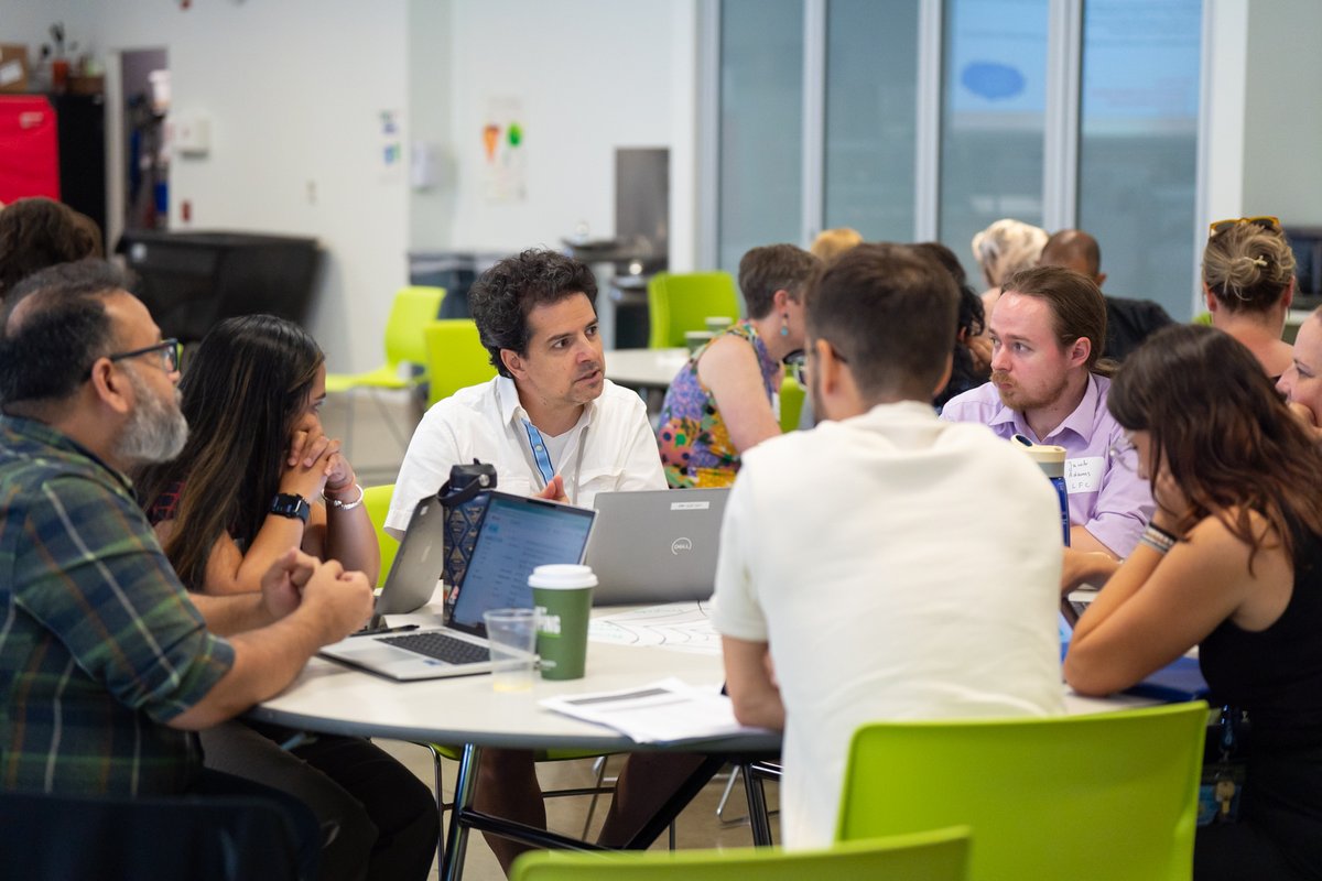 lyceechicago's tweet image. Last week, the LFC hosted its first IB Middle Years Program (MYP) workshop led by IB workshop leader, Peggy Clavette. Joined by colleagues from @GWAcademyChi and @GISChicago, this was an excellent way to prepare our teachers for the MYP assessment. #IBProgram #IBWorldSchool