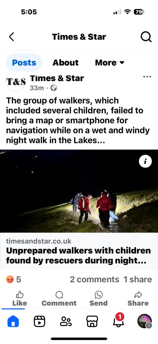 rattycastle's tweet image. Unprepared family taking children up #Blencathra fell in the torrential rain ! @VisitEden  fo_aem_13-Z7fJ4jiVSqmhBUTpLGw #LakeDistrict  woes. Good old #mountainrescue