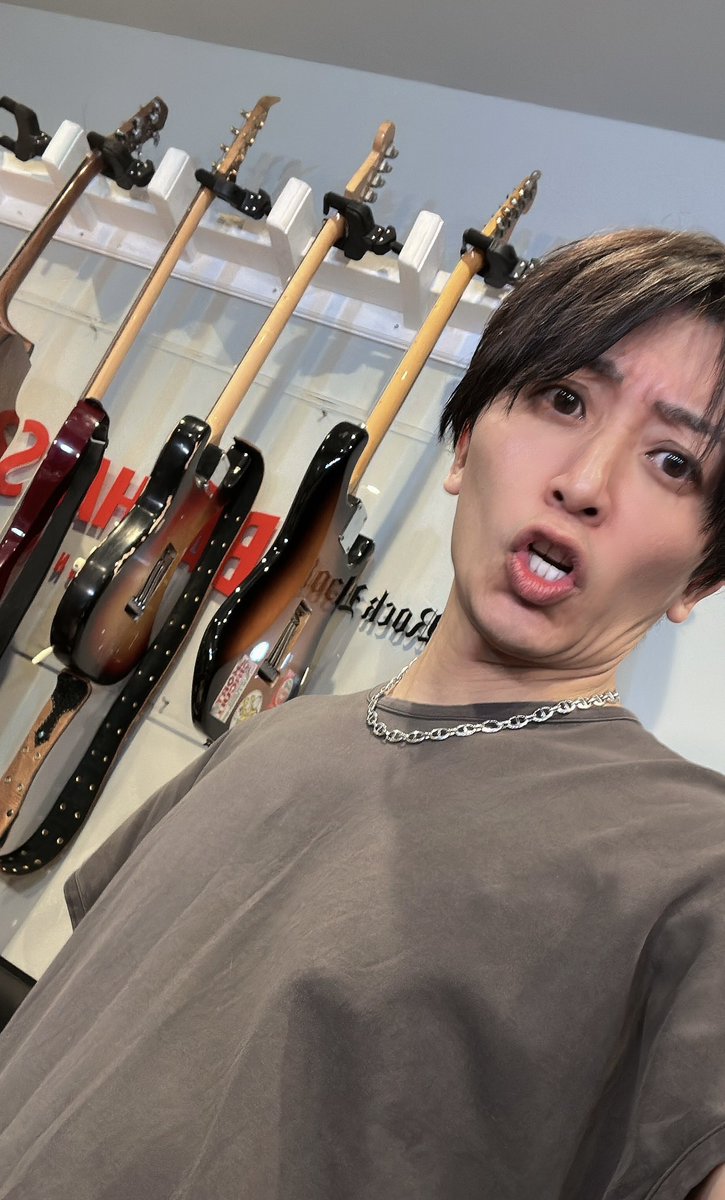 誕生日のお祝いメッセージをさっそく沢山頂いておりましてありがとう