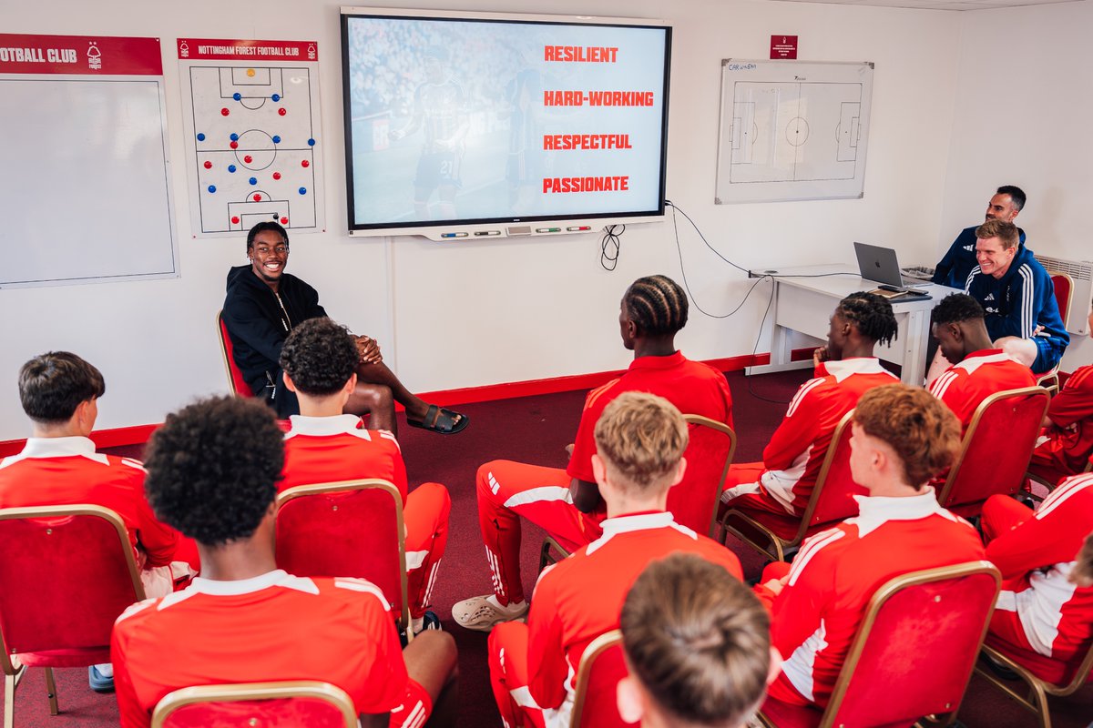 Nottingham Forest Academy tweet media