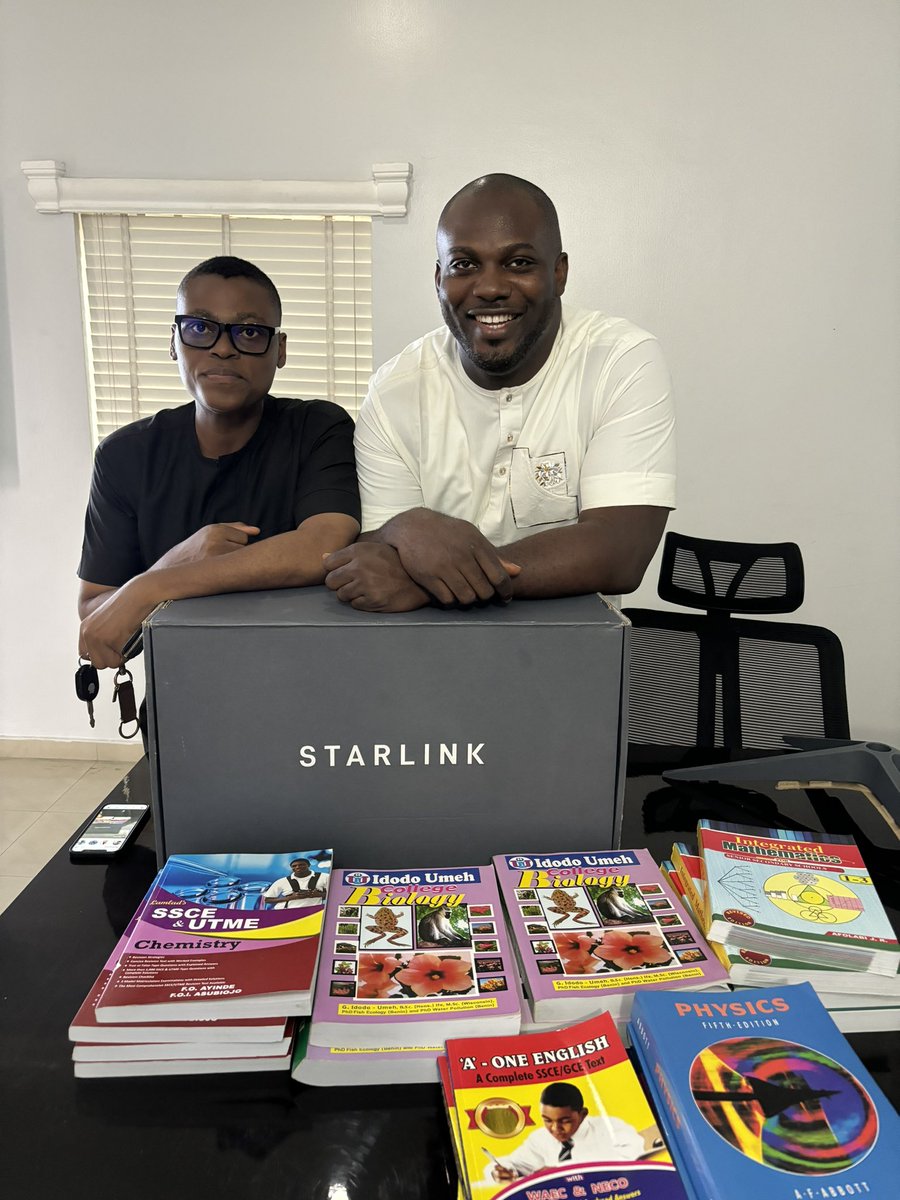 Today, i donated Starlink internet and several quality books to Rufai Oseni Library located in his village in Odogbolu through my organization Educare. This will give free unlimited internet access to the people in his community. The books will also be available for them for