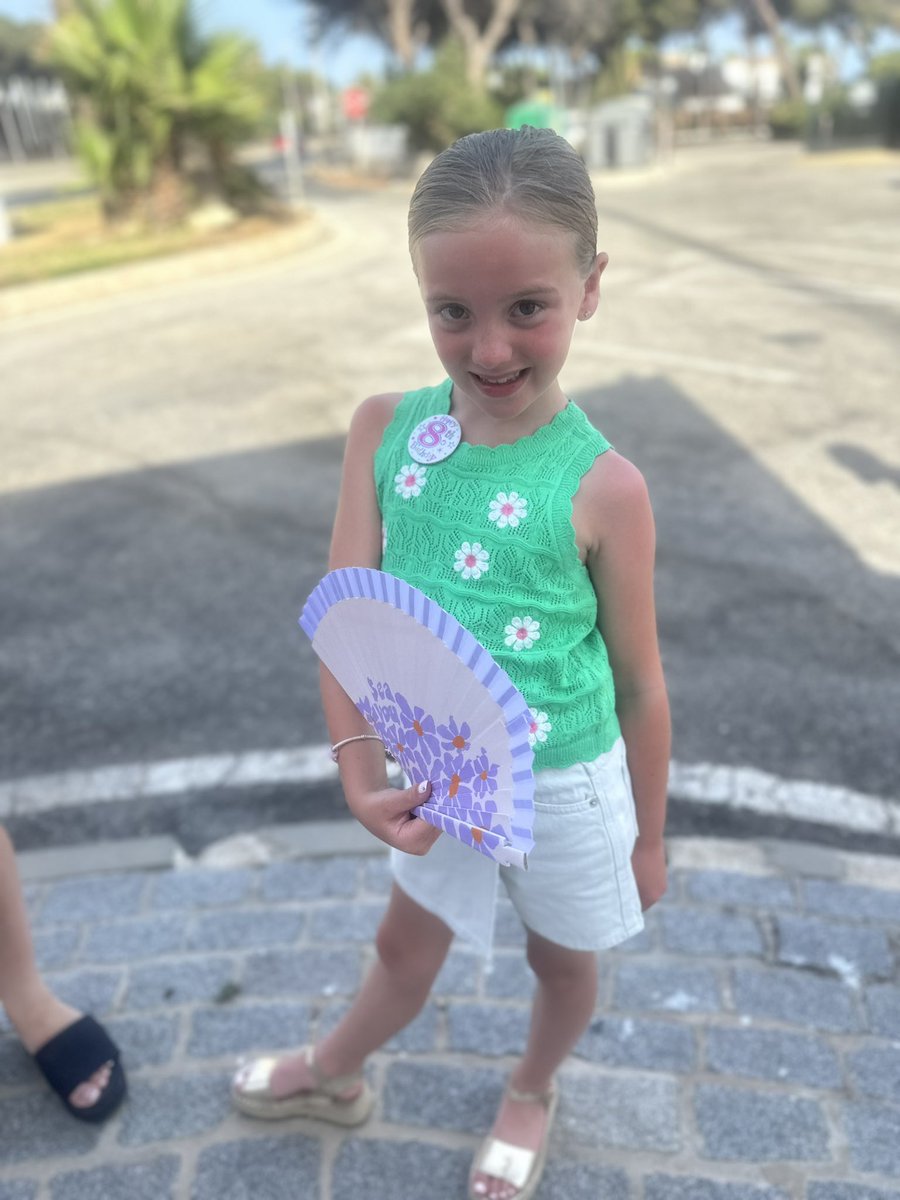 AdamDoyle_88's tweet photo. Baby girl turns 8 🩷 https://t.co/imYLvpxZZ5