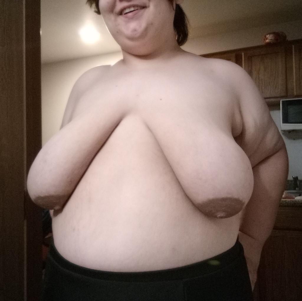 Content from numetal_mommy
