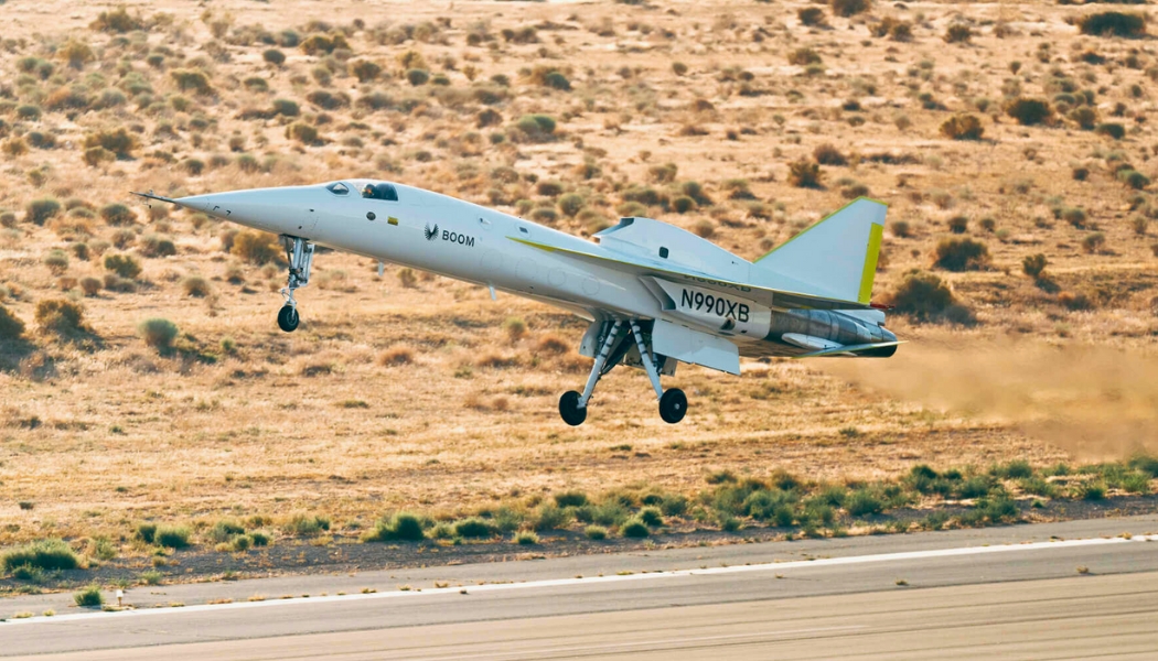 Transponder1200's tweet image. El XB-1 de #BoomSupersonic 🇺🇸 completa su segundo #vuelo con éxito en #Mojave 🚀🛫, marcando otro paso hacia el futuro de los vuelos #supersónicos. transponder1200.com/video-el-xb-1-…