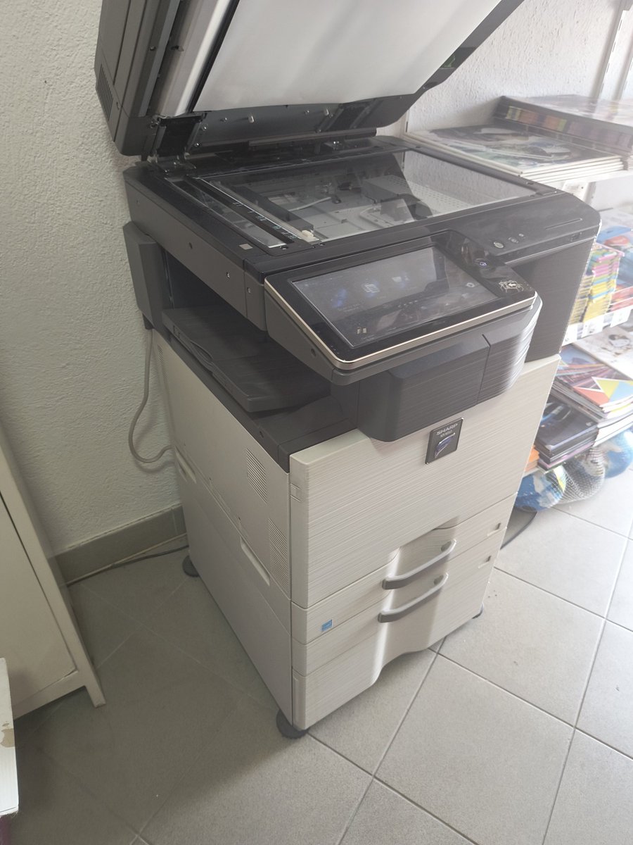 arkenstone30's tweet photo. Драги другари и другарки го продавам фотокопирот.
Марката му е Sharp MX M365 и доаѓа со 50%-75% боја во тонерот кој е за 40 000 копии.
Редовно одржуван, во перфектна состојба со сервисна книшка со се.
РТ ако може и повеќе инфо во ДМ или на 071/762655 фала ви многу ❤️ https://t.co/nTRYsJ4WuN