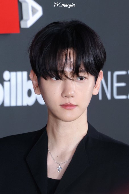 GWAJNiWXcAkLEW_?format=jpg&name=small