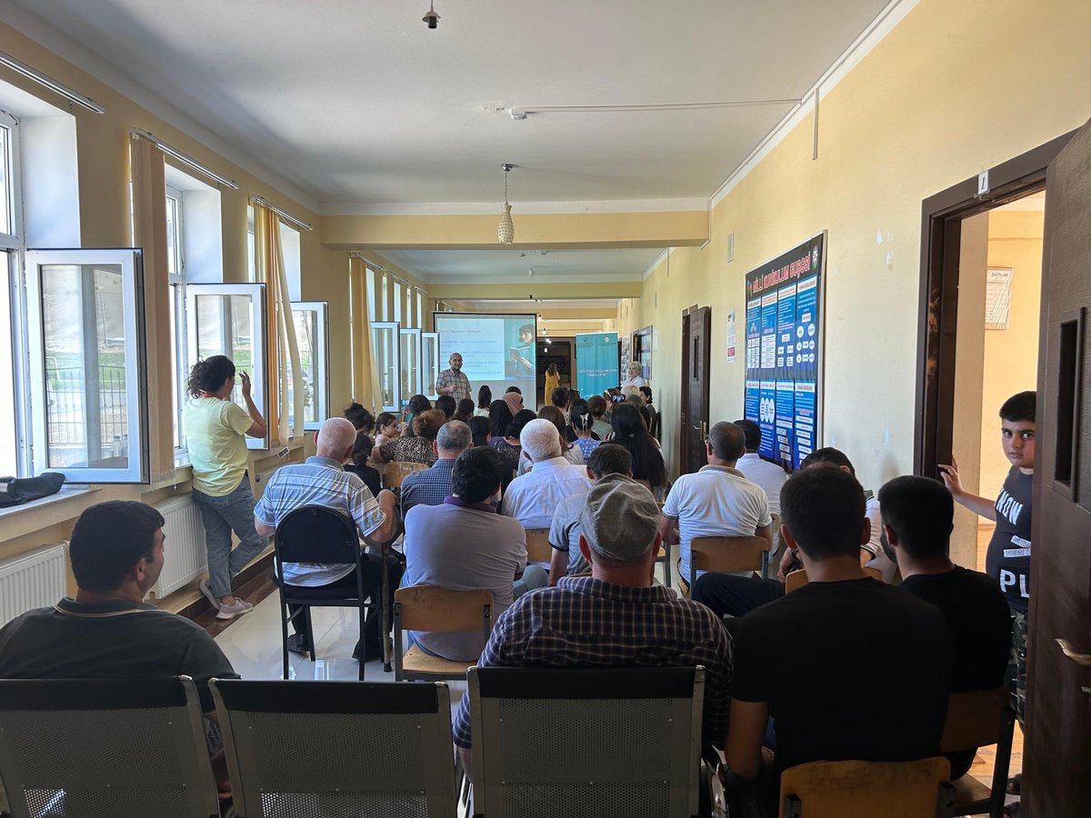 Ailə və Uşaqların Sosial İnkişafına Dəstək ictimai birliyi Azərbaycan Respublikasının  Qeyri-Hökumət Təşkilatlarına Dövlət Dəstəyi  Agentliyinin kiçik qrant müsabiqəsi çərçivəsində “Gigiyena sağlamlığın təməli kimi” layihəsinin  təlimi 22 iyul 2024-cu il tarixində keçirildi.