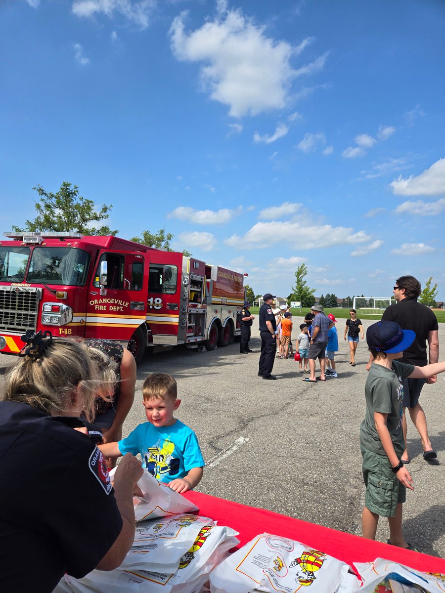 Thank you to Chief Mike Richardson, Fire Prevention Officer Kelly and the <a href="/OrangevilleFire/">Orangeville Fire</a> team for bringing a Fire Truck to Touch-a-Truck on Saturday. Everyone loved the hats and you definitely won the loudest siren contest!