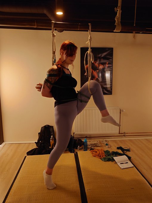 #shibari #kinbaku #bondage #bdsm https://t.co/QC7Fu32iuB<a href="/tag/shibari"class="tags">#shibari</a><a href="/tag/kinbaku"class="tags">#kinbaku</a><a href="/tag/bondage"class="tags">#bondage</a><a href="/tag/bdsm"class="tags">#bdsm</a>