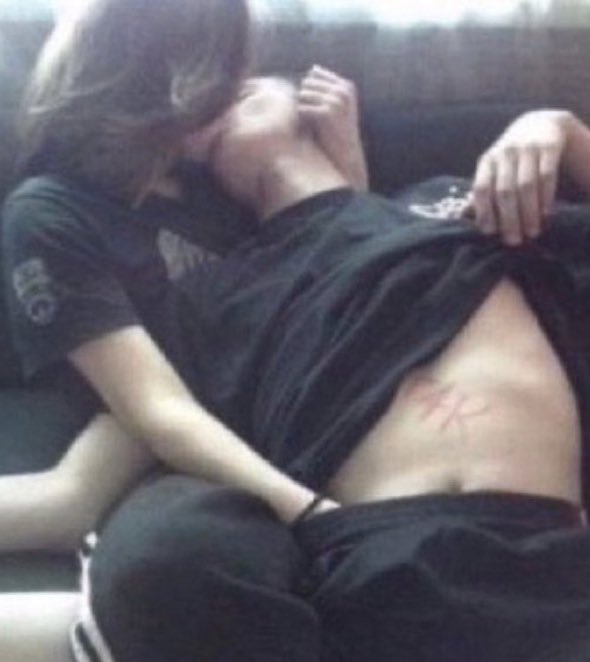 2 pic. me + what I wanna do to someone rn https://t.co/PVL71LO9FL<a href="/tag/mvsales"class="tags"><span>#mvsales</span></a>